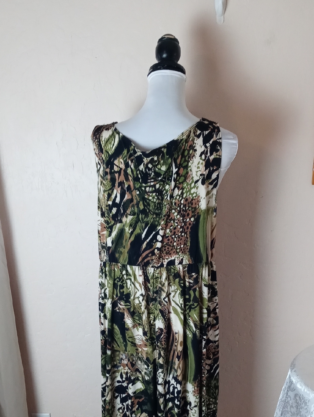 Nic & Dom Sleeveless Green and Black Printed Midi Dress with Beaded Neckline - Picture 4 of 6